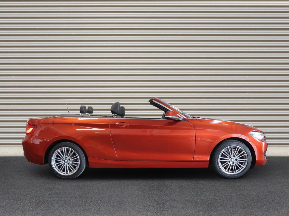 BMW 218