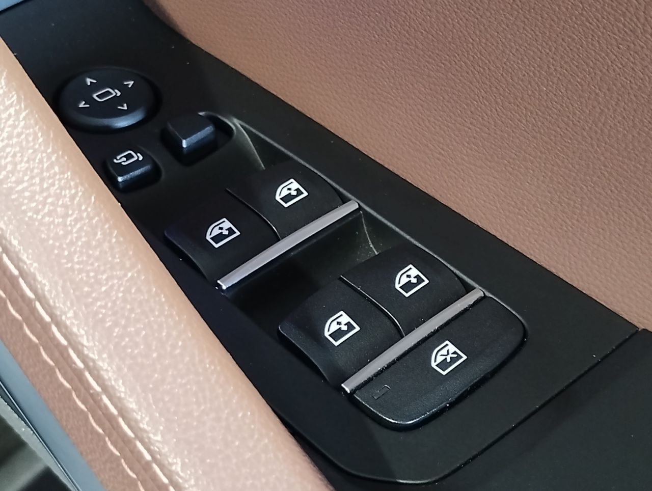 X* xDrive30d RHD