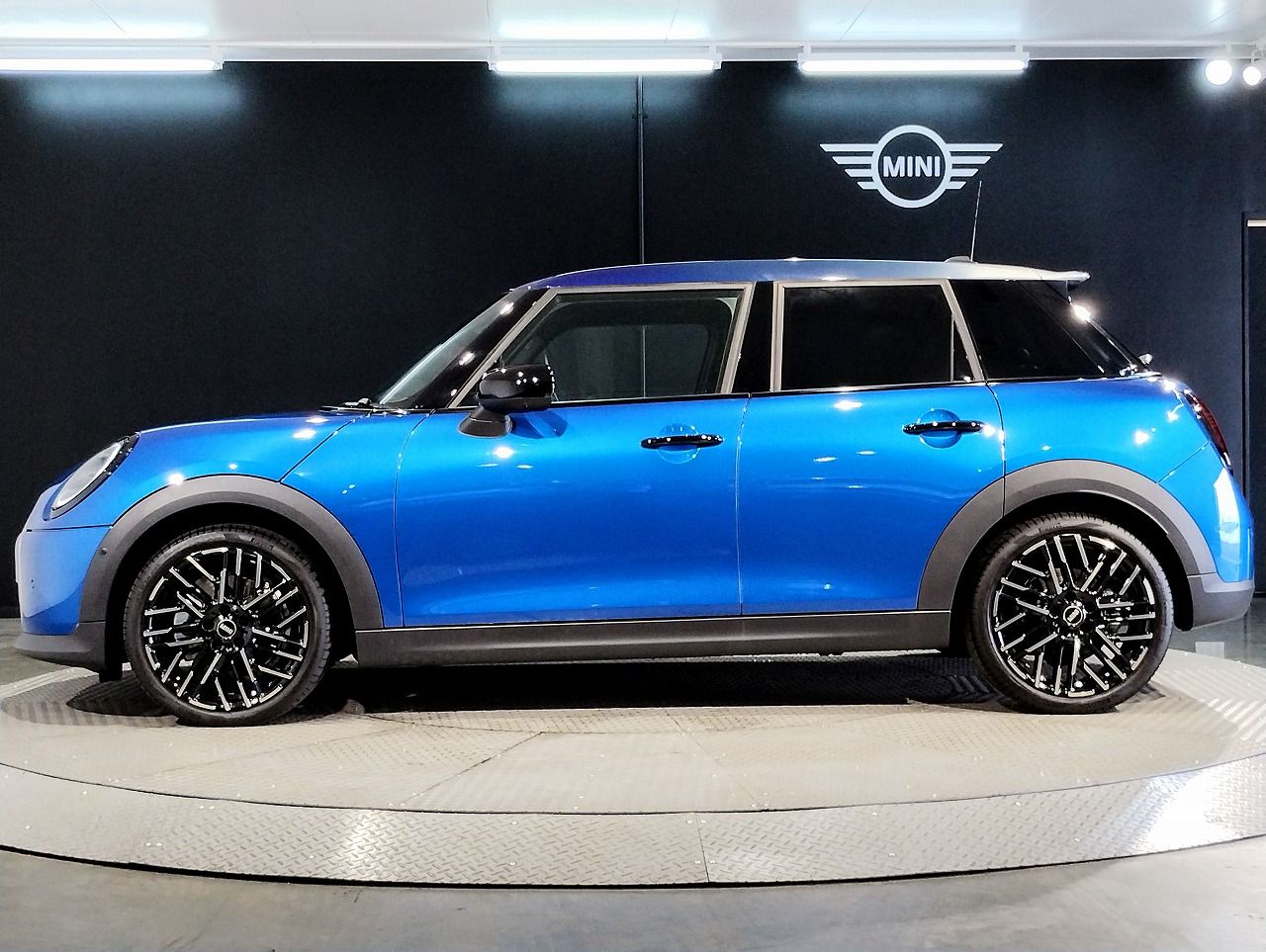 F65 MINI Cooper S 5Dr