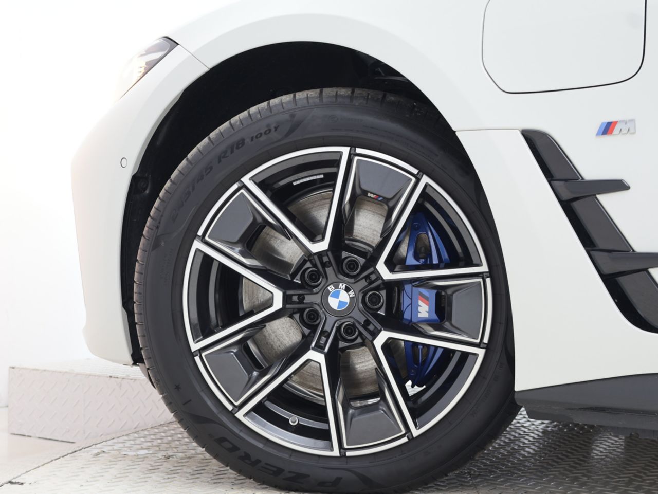 G26 i4 eDrive 40 LCI