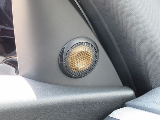 118D 5DOOR RHD