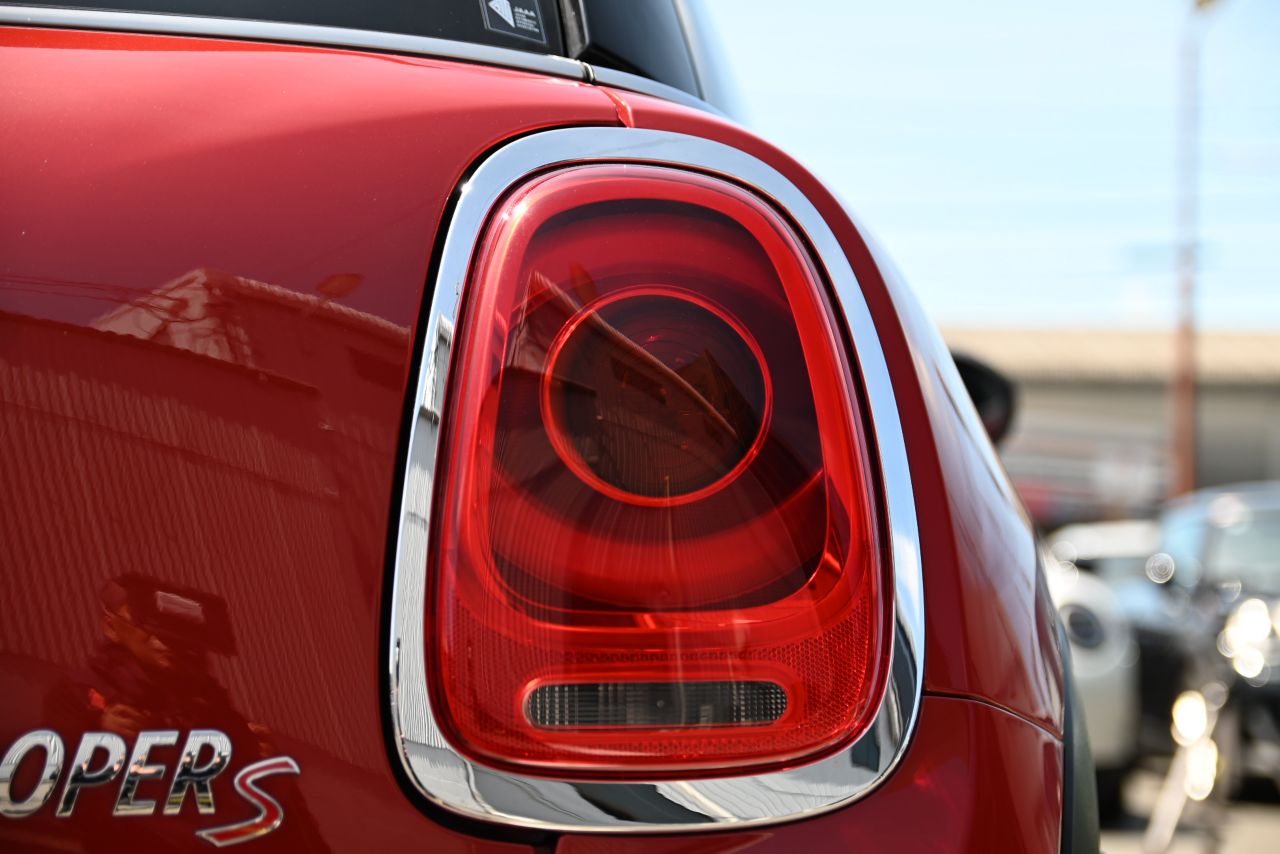 F56 MINI COOPER S