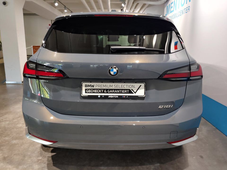 BMW 218