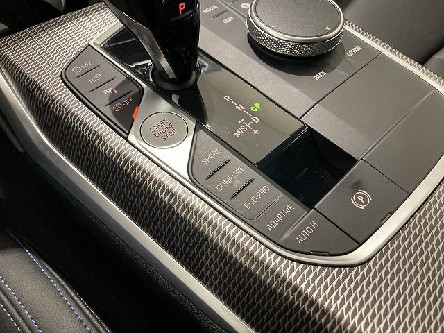 M340i xDrive Berlina