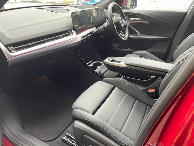 iX2 xDrive30 MSP