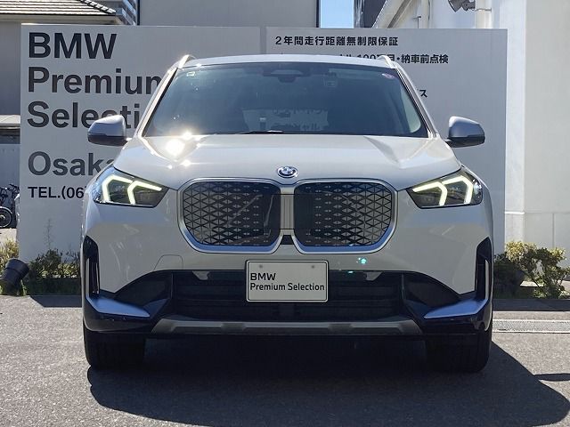 U11 iX1 xDrive30