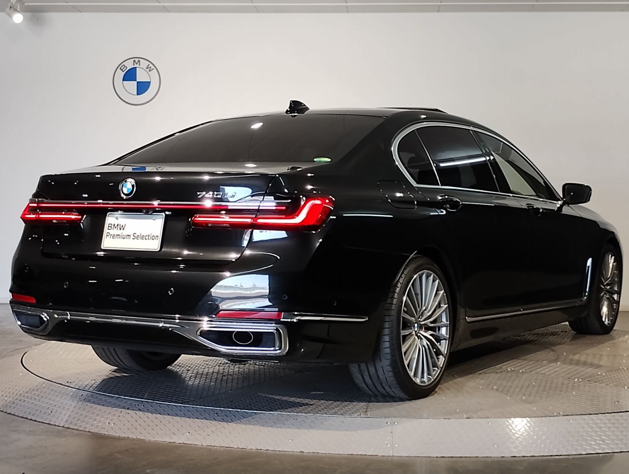 G12 740Li Saloon LCI