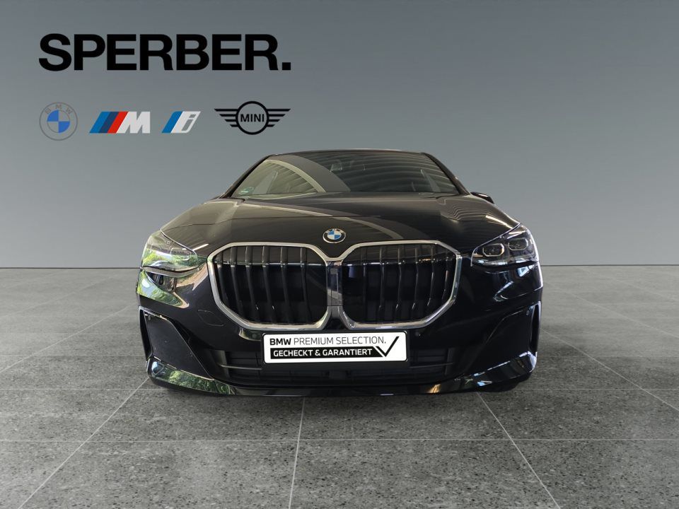 BMW 218