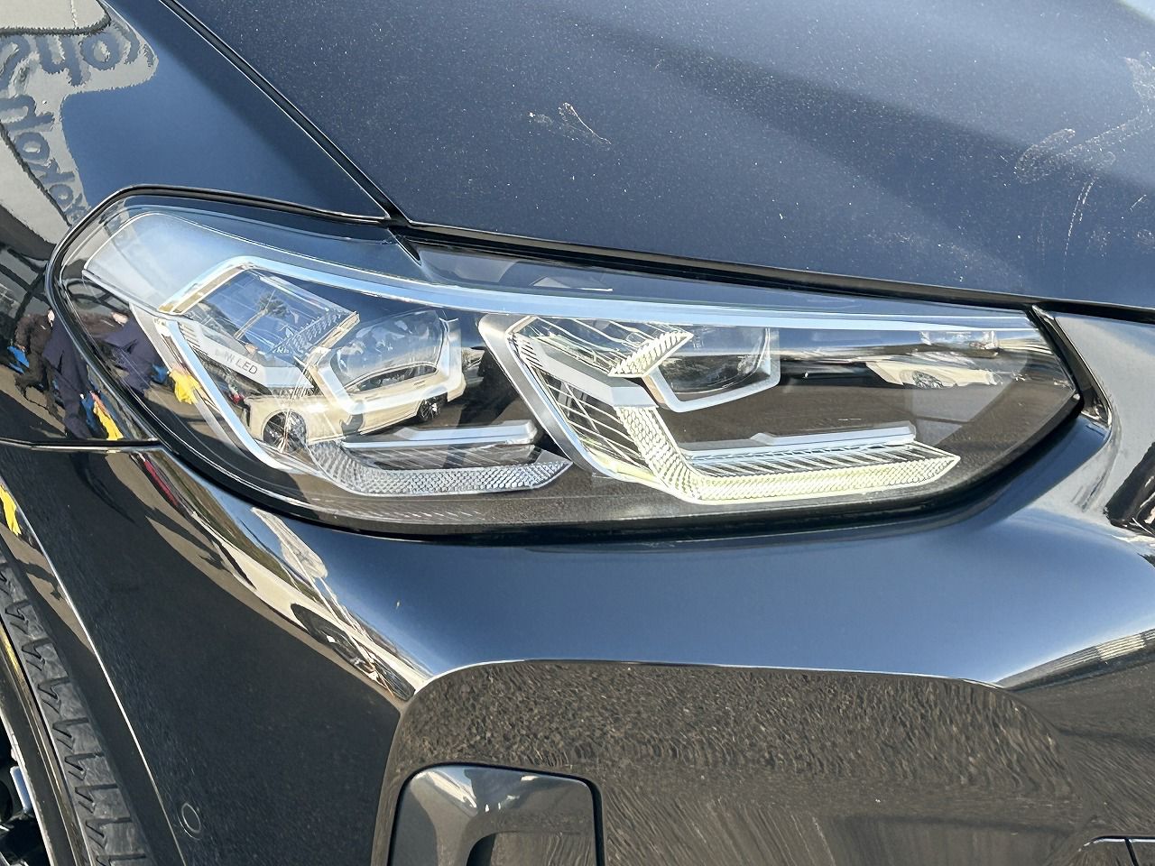 G02 X4 M40i RHD LCI