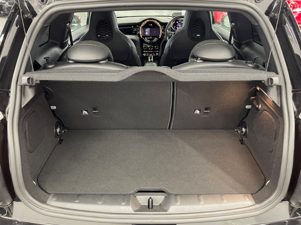 MINI JCW 3 Dr