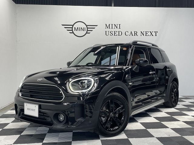 MINI COOPER D CROSSOVER.