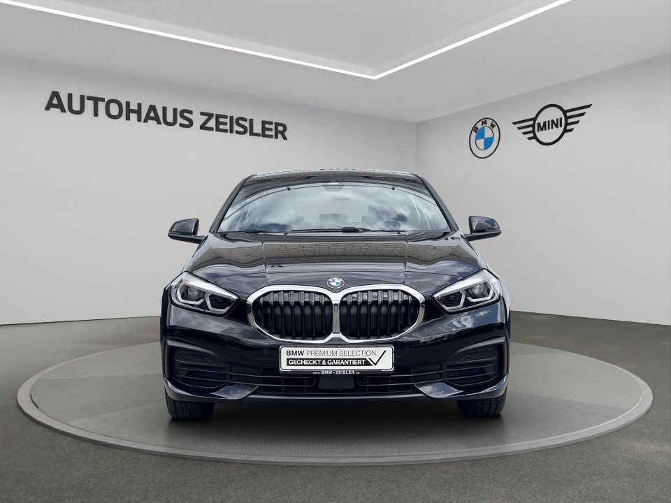 BMW 118