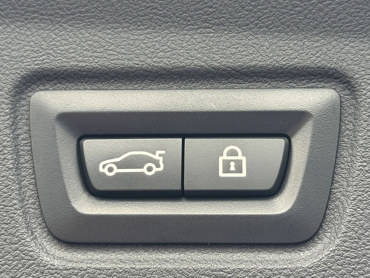 G26 420d xDrive Gran Coupe RHD