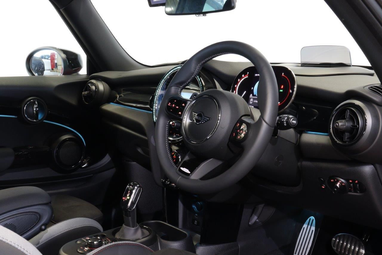 MINI JCW 3 Dr