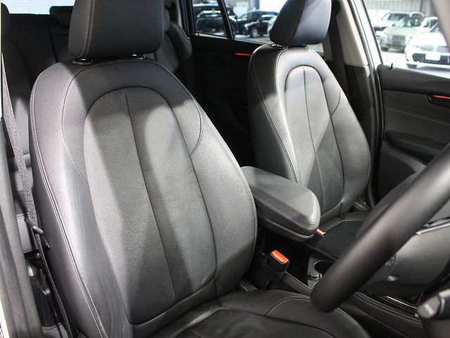 218D GRAN TOURER RHD