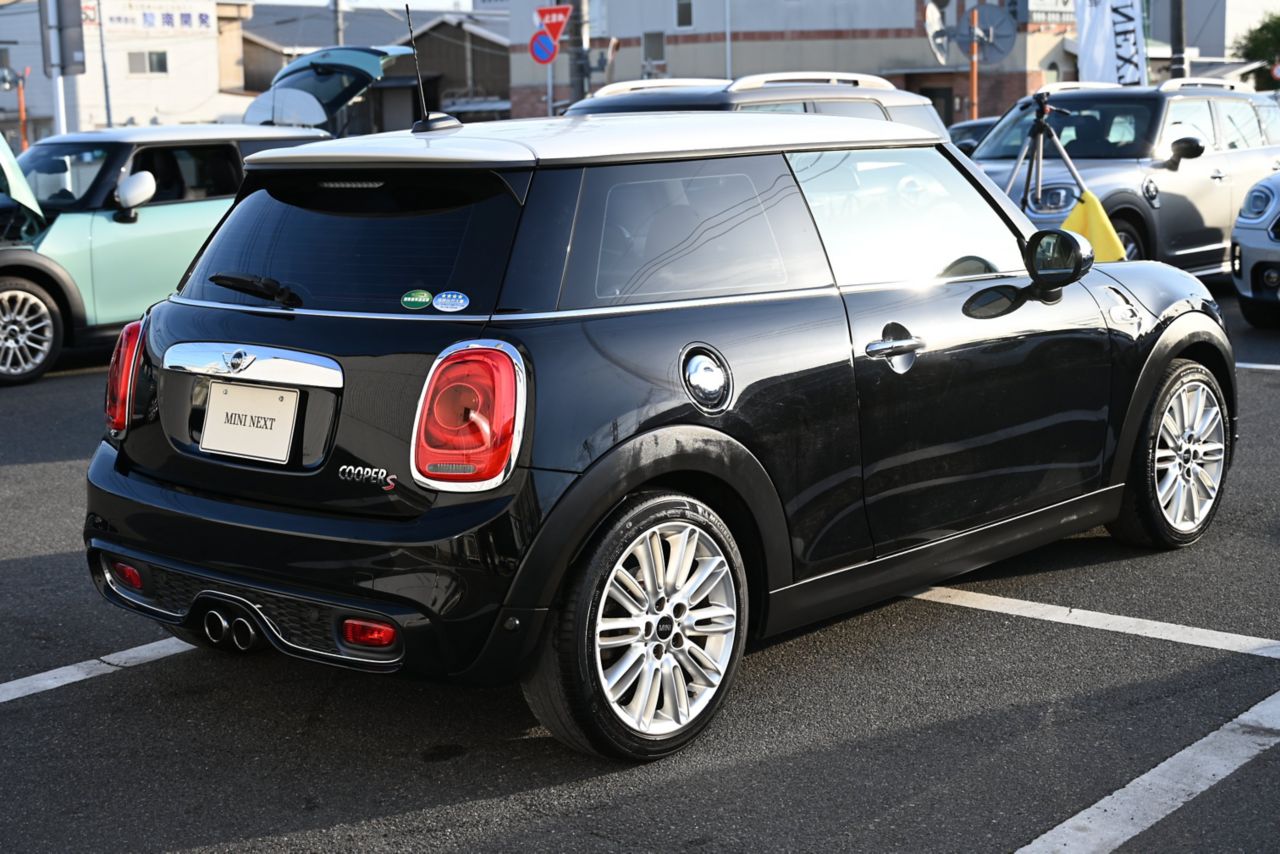 F56 MINI COOPER S
