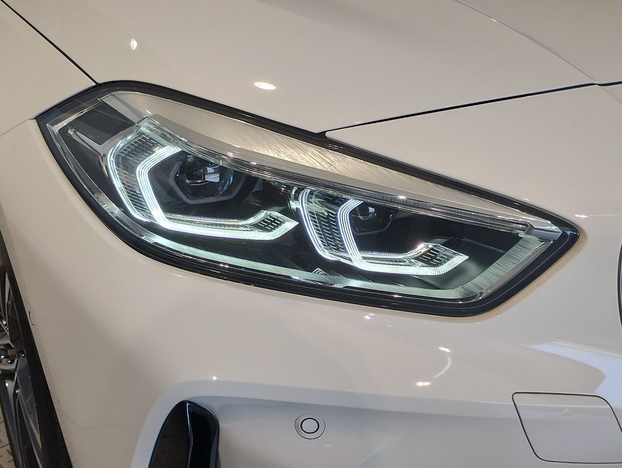 F40 118d Sports Hatch 5-door B47 2.0d