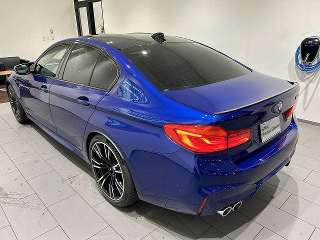 M5