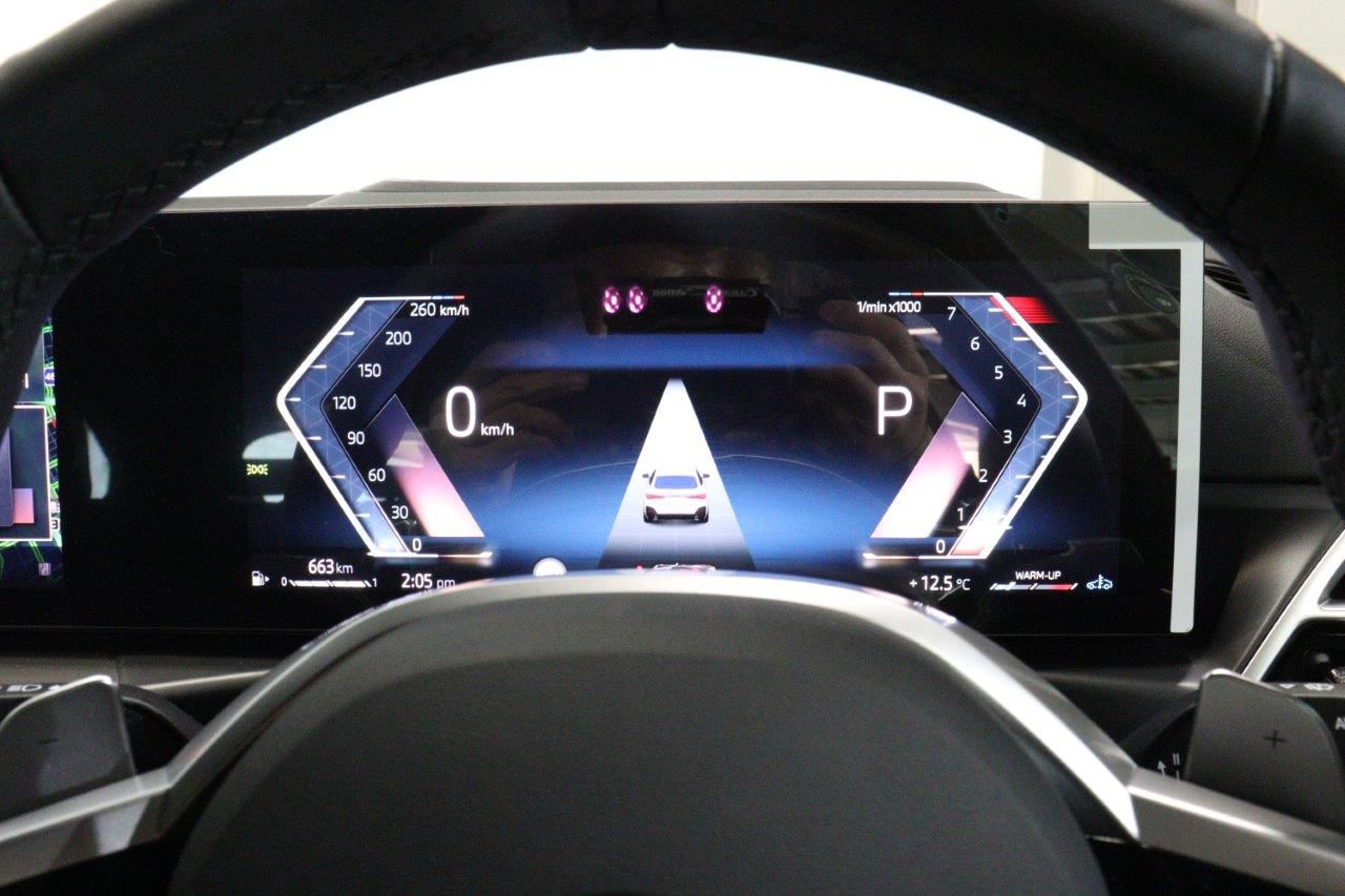 G** ***i G*** C**** ***