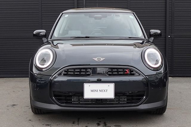 F66 MINI Cooper S 3Dr