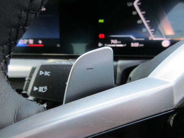 G** 4**i C********** B** 2**i RHD