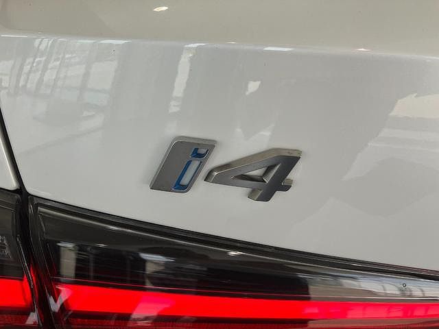 G26 i4 M50 RHD