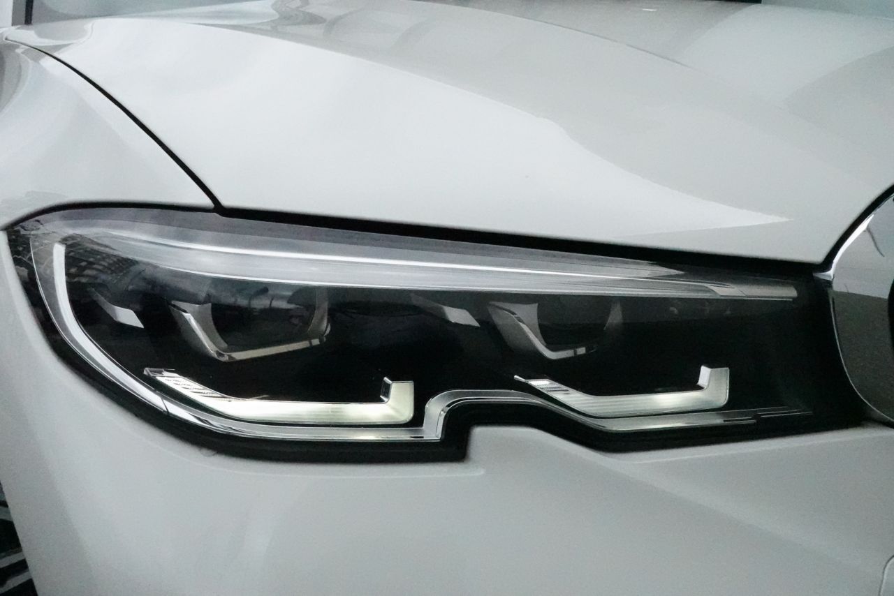 G20 320i Saloon RHD TU
