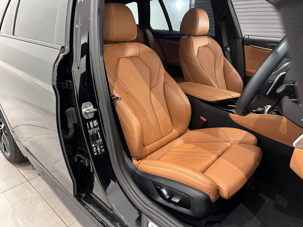 520d xDrive Touring RHD