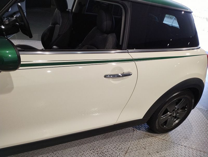 MINI Cooper F56 RHD