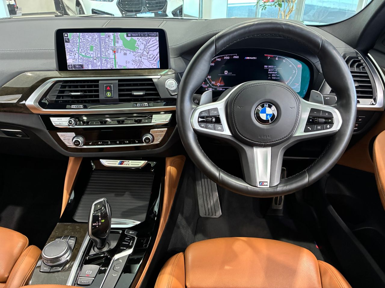 X4 M40i RHD
