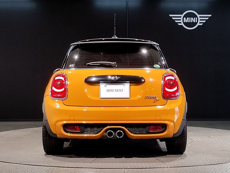 F56 COOPER S D(AT)