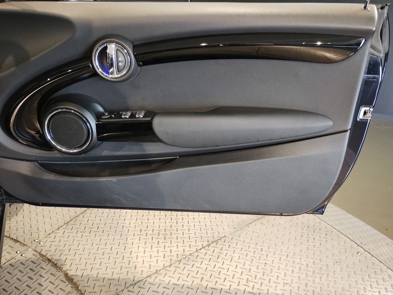 F57 MINI Cooper S Convertible LCI