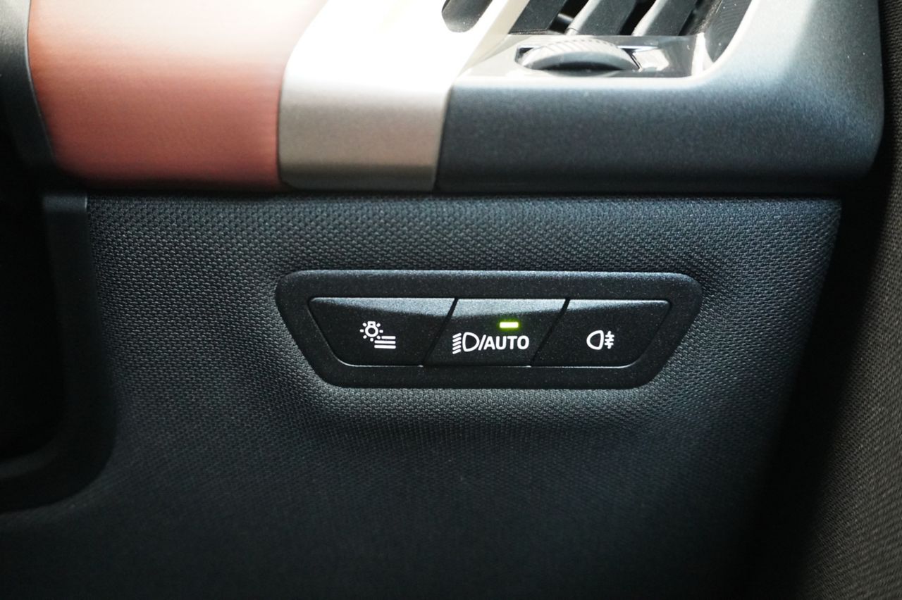 i20 iX xDrive40