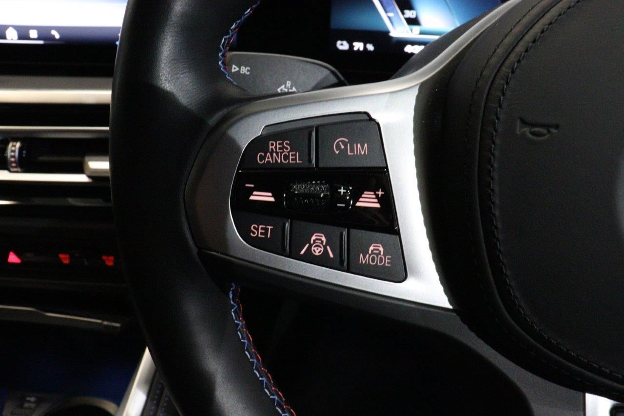 G26 i4 M50 RHD