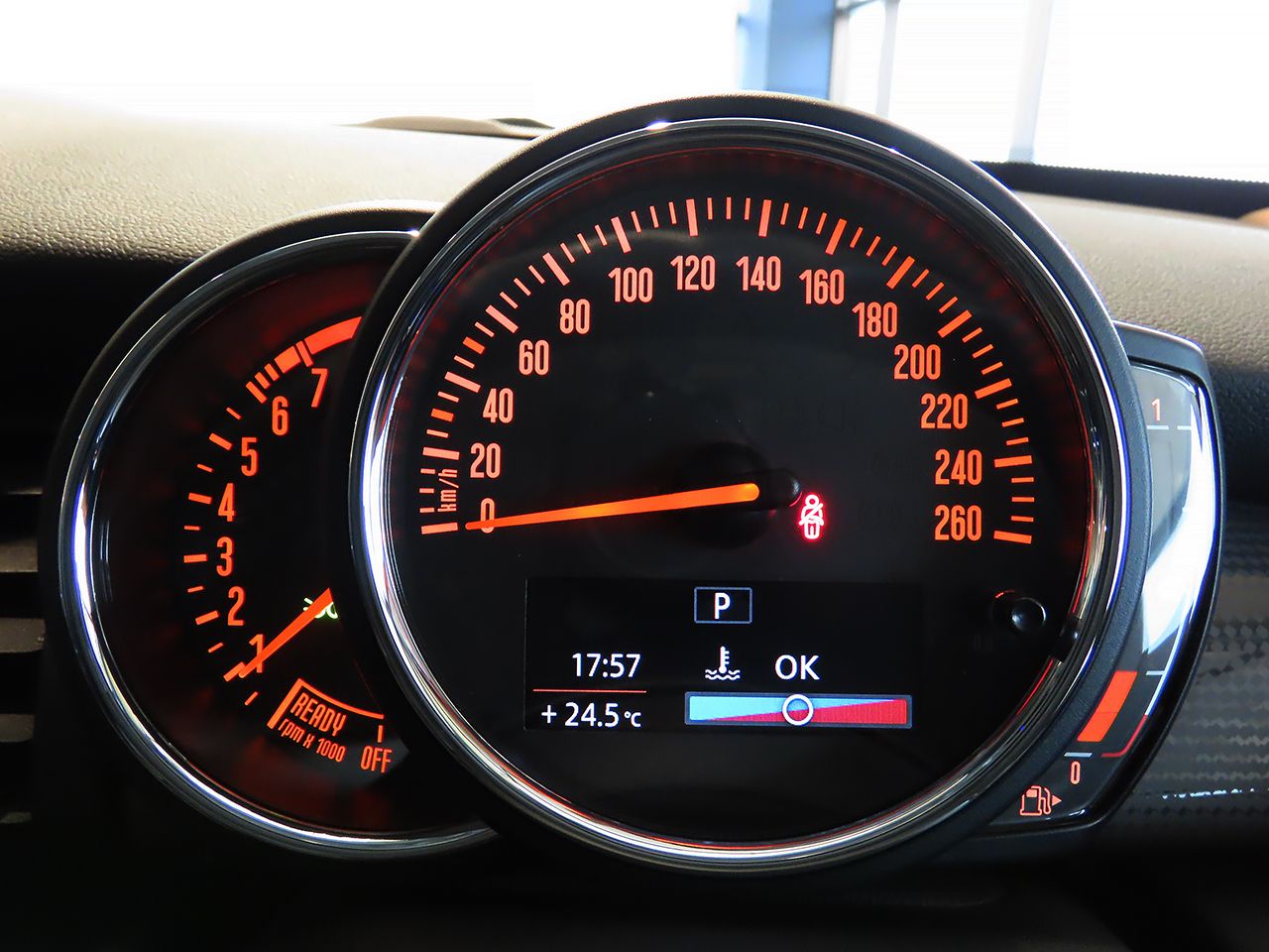 F55 MINI Cooper 5-Door Hatch LCI