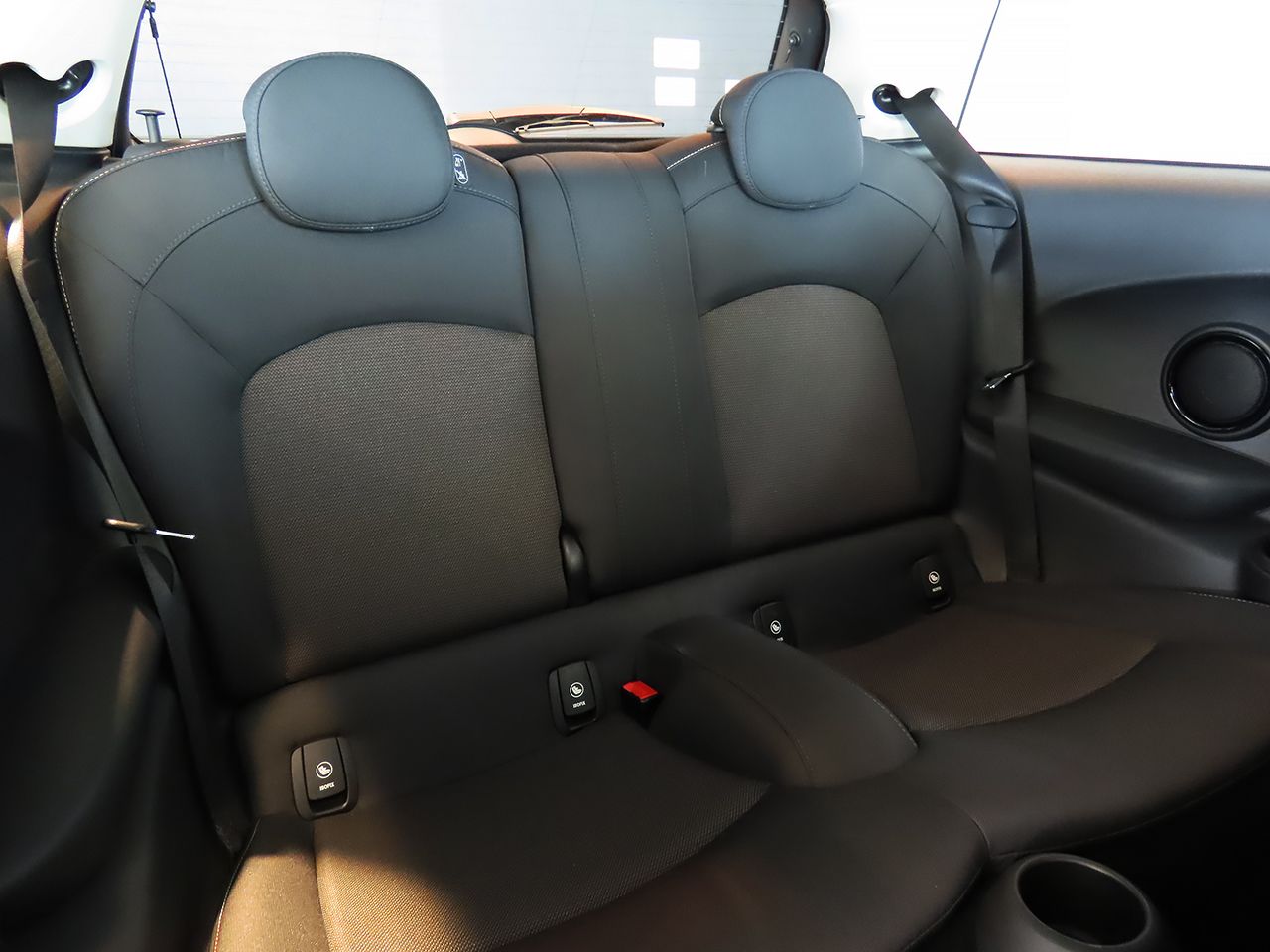 F56 MINI Cooper 3-Door Hatch LCI