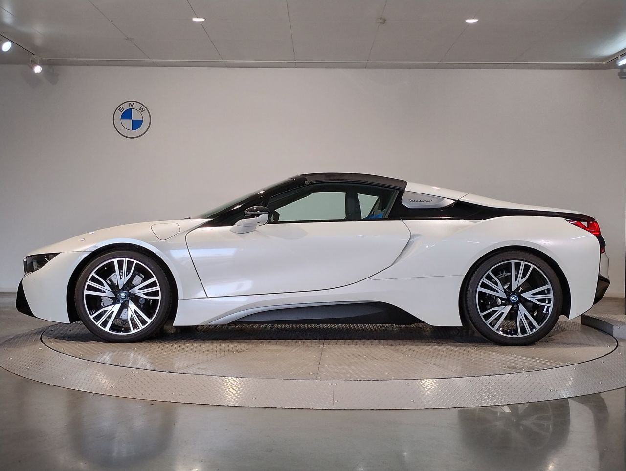 I15 i8 Roadster B38 1.5i