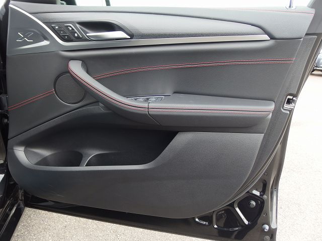 X4 xDrive20d RHD