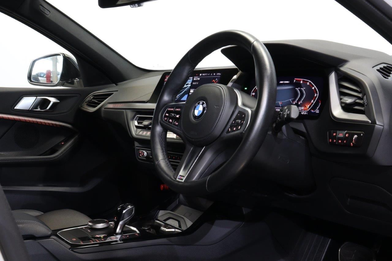 F40 M135i xDrive Sports Hatch 5-door B48 2.0i