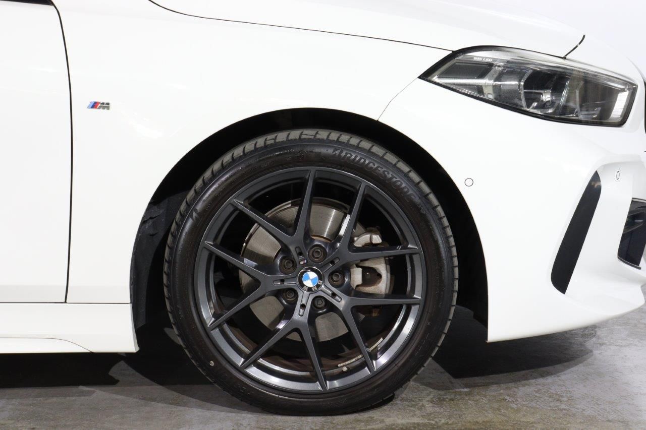 F40 118d Sports Hatch 5-door B47 2.0d
