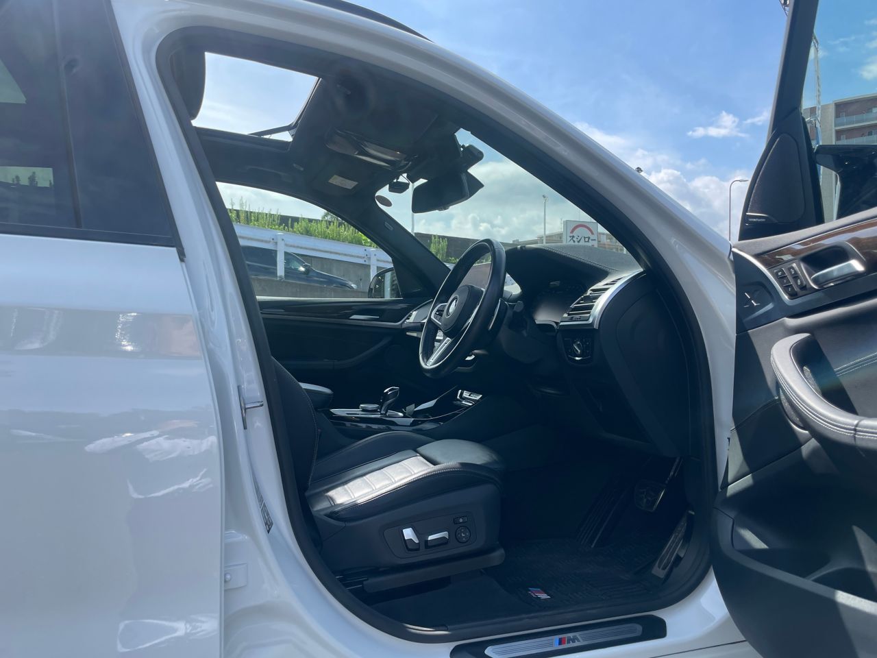 G01 X3 M40d RHD LCI ZA