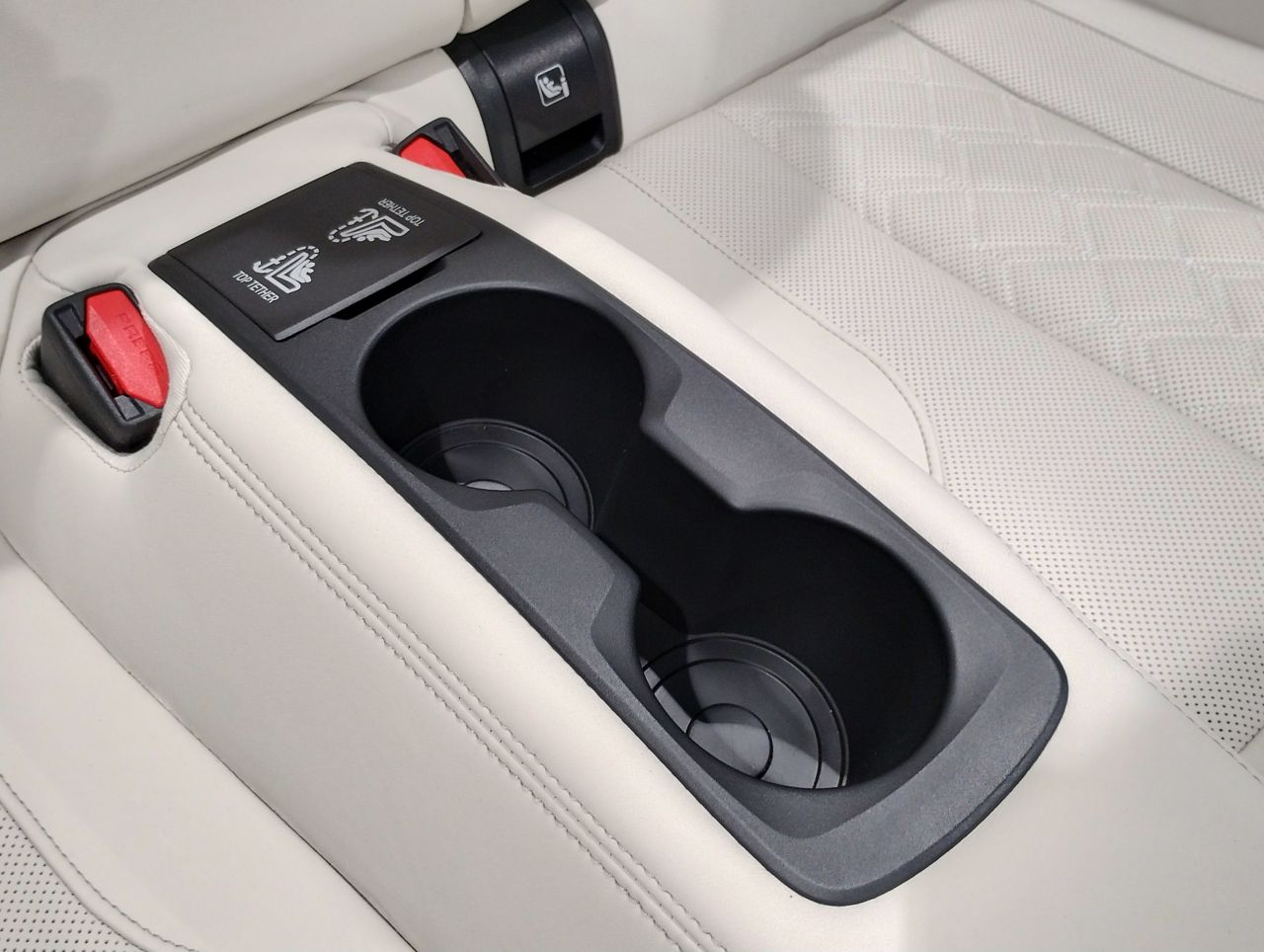 G** 4**i C********** B** 2**i RHD