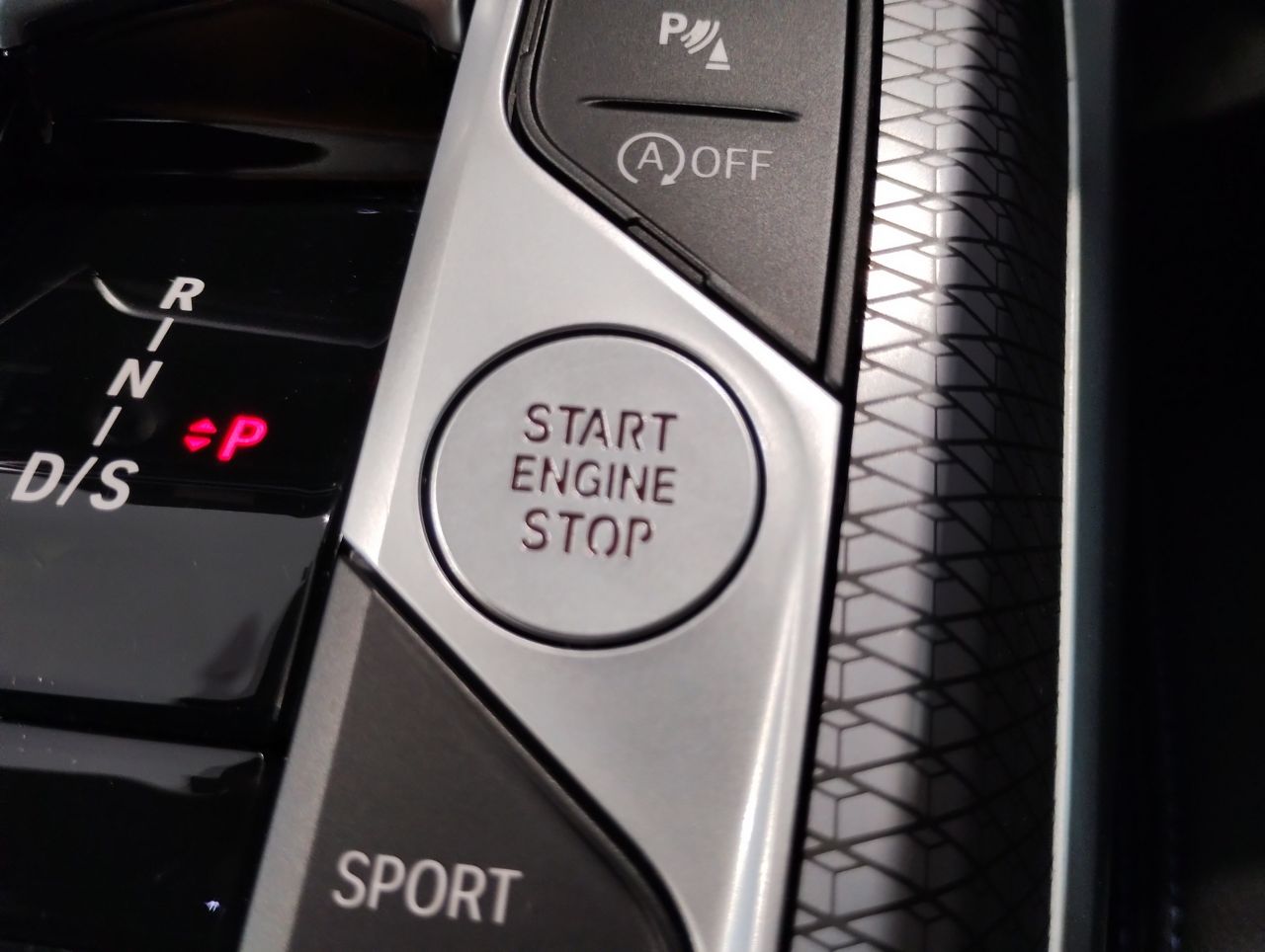 G26 420d xDrive Gran Coupe RHD