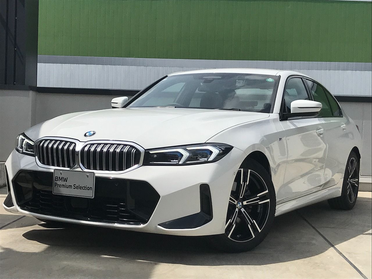 320d xDrive Berline RHD