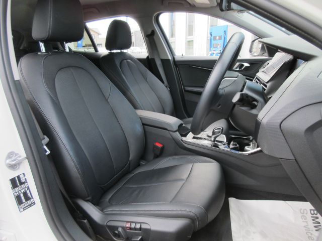 F40 118d Sports Hatch 5-door B47 2.0d