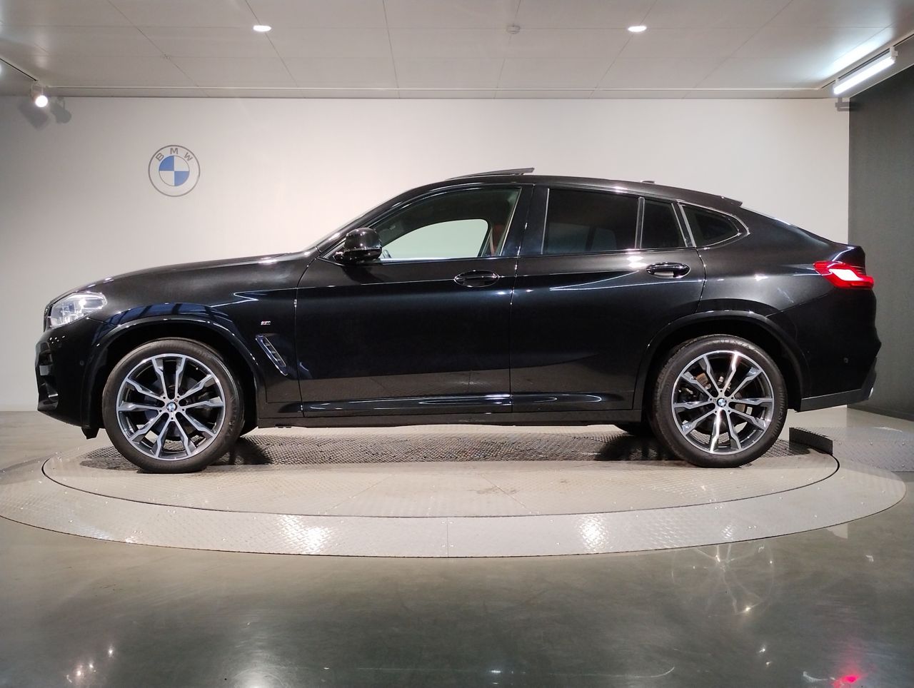 X4 xDrive20d RHD