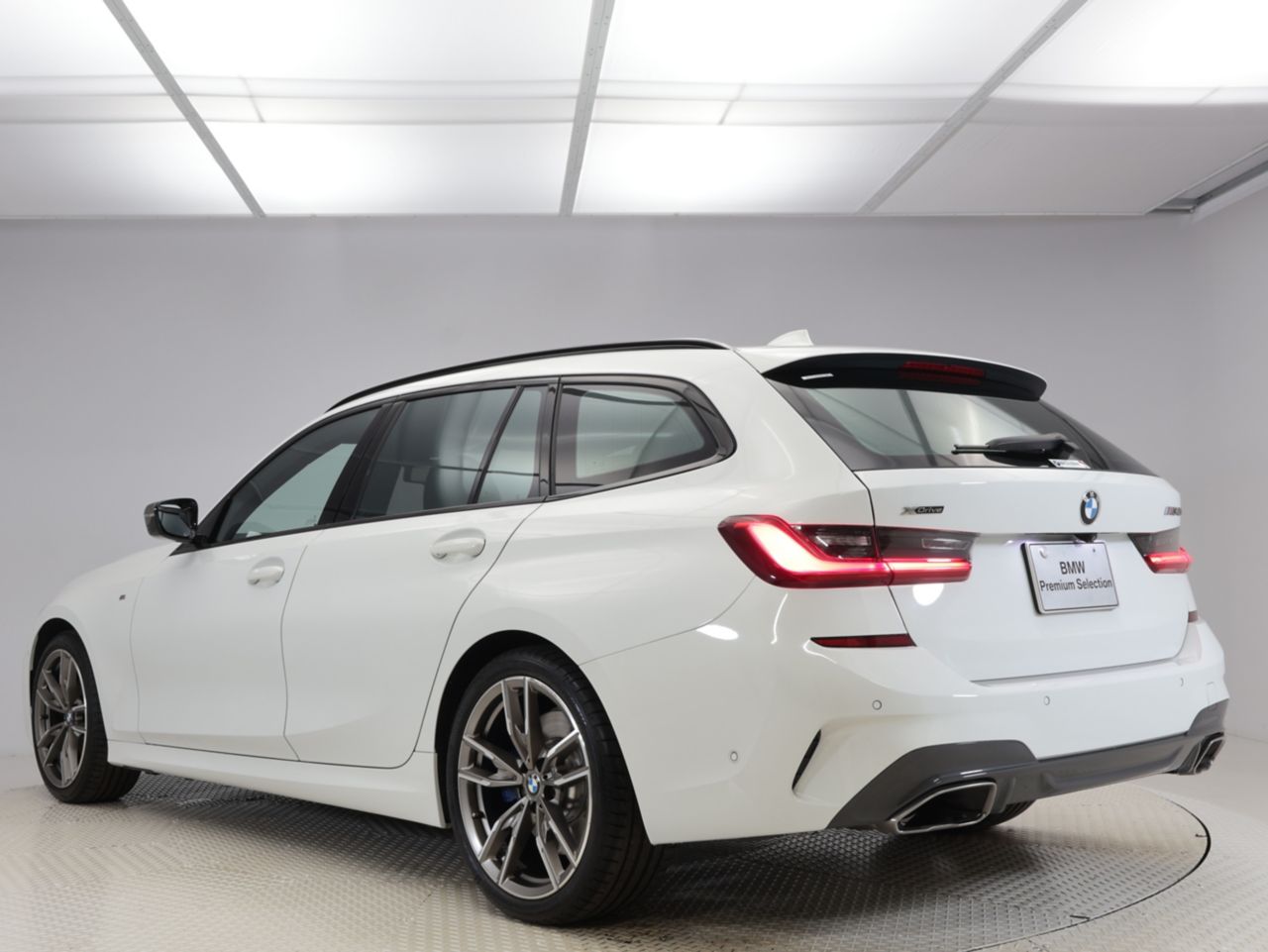 G21 M340i xDrive RHD