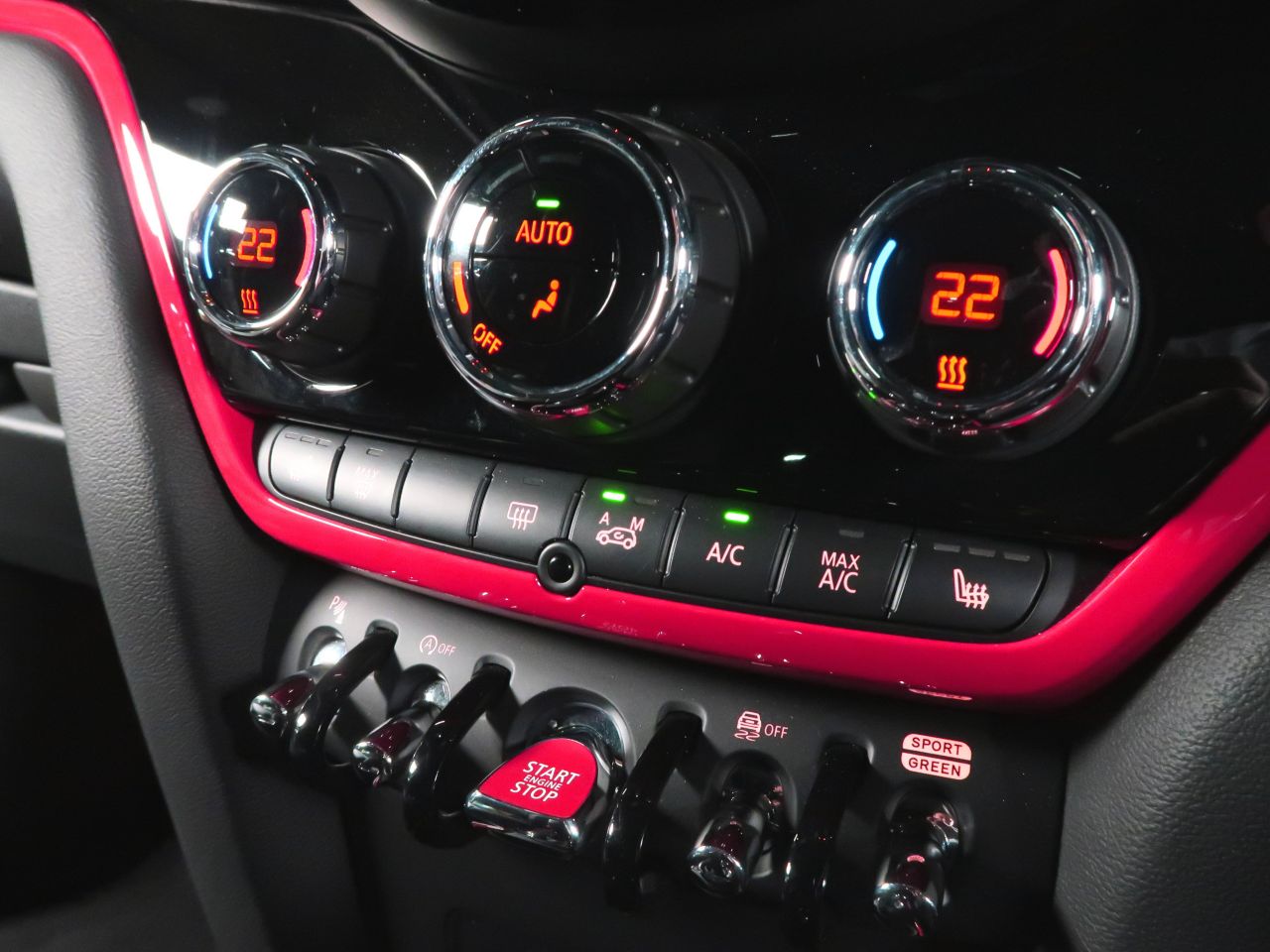 MINI John Cooper Works ALL4 Countryman RHD