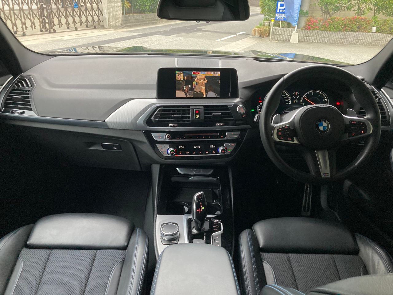 X3 20D