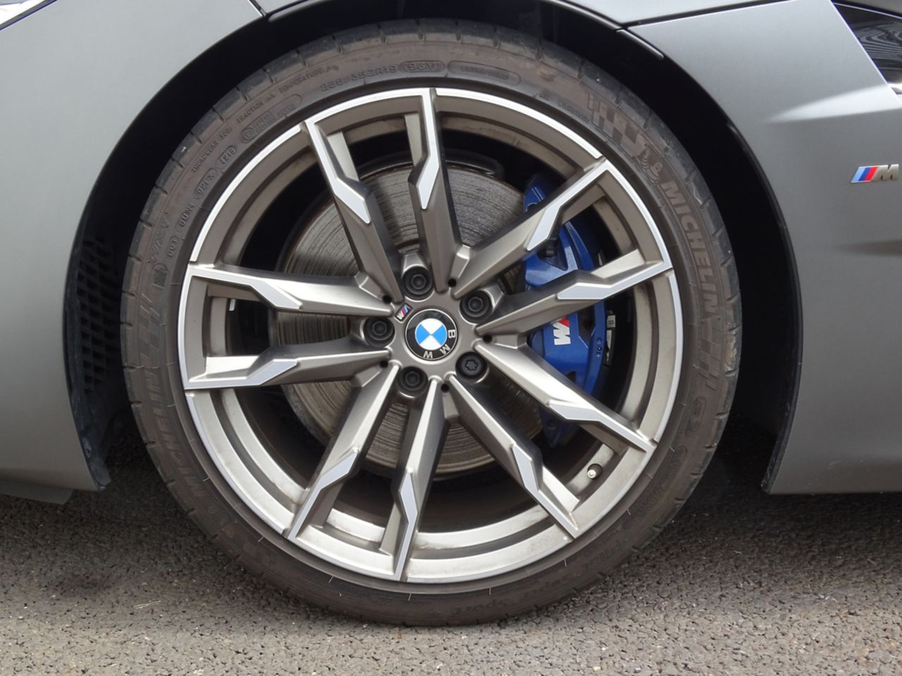 G29 Z4 M40i RHD